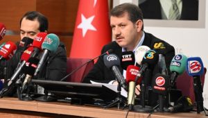 Vali Ayhan, gündeme dair açıklamalarda bulundu