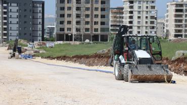 Büyükşehir, Güzelyurt’ta Altyapı Ve Yol Çalışmalarına Hız Verdi