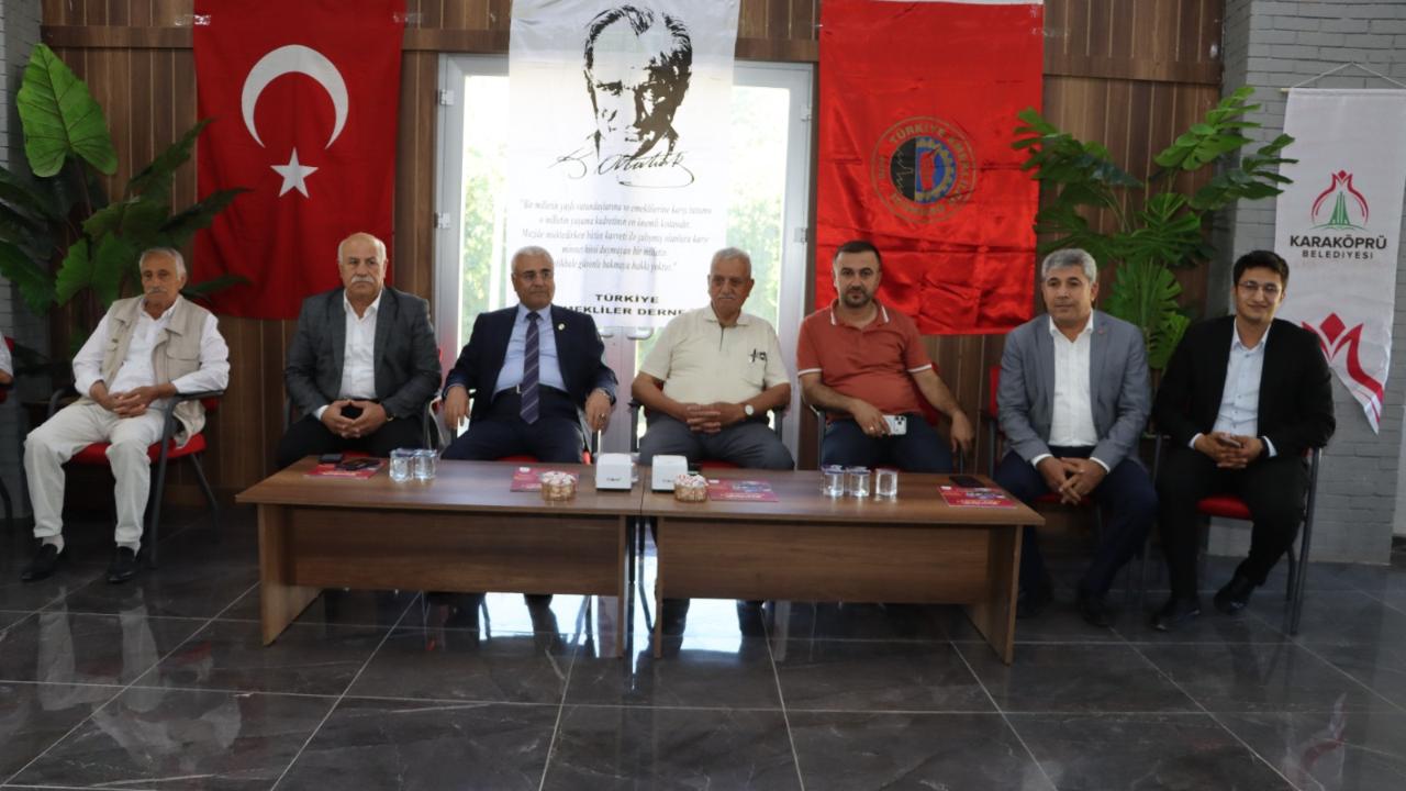 Karaköprü'de Dünya Emekliler Günü Coşkuyla Kutlandı