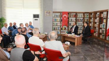 Karaköprü’de Emeklilerle Açık Oturum Buluşması