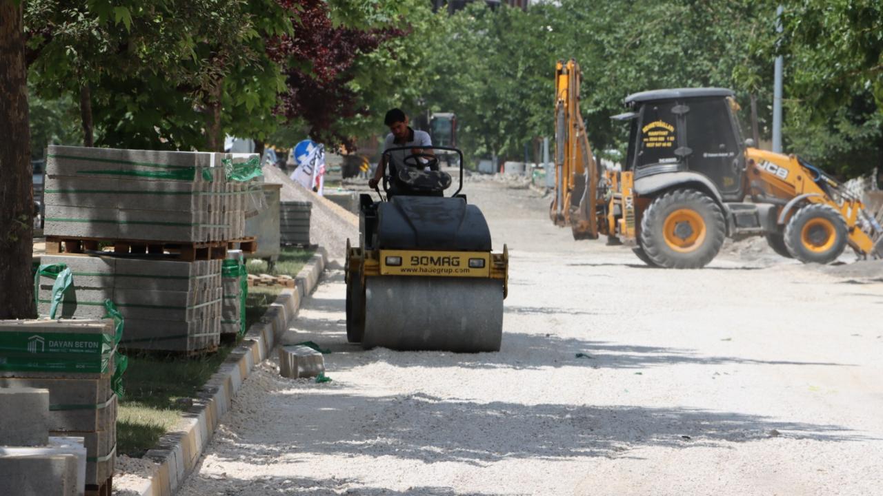 Karaköprü’de Prestij Sokak Çalışmaları Aralıksız Sürüyor