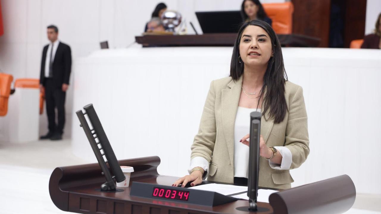 Şanlıurfa Milletvekili Kunt Ayan'dan Mevsimlik Tarım İşçileri İçin Araştırma Önergesi