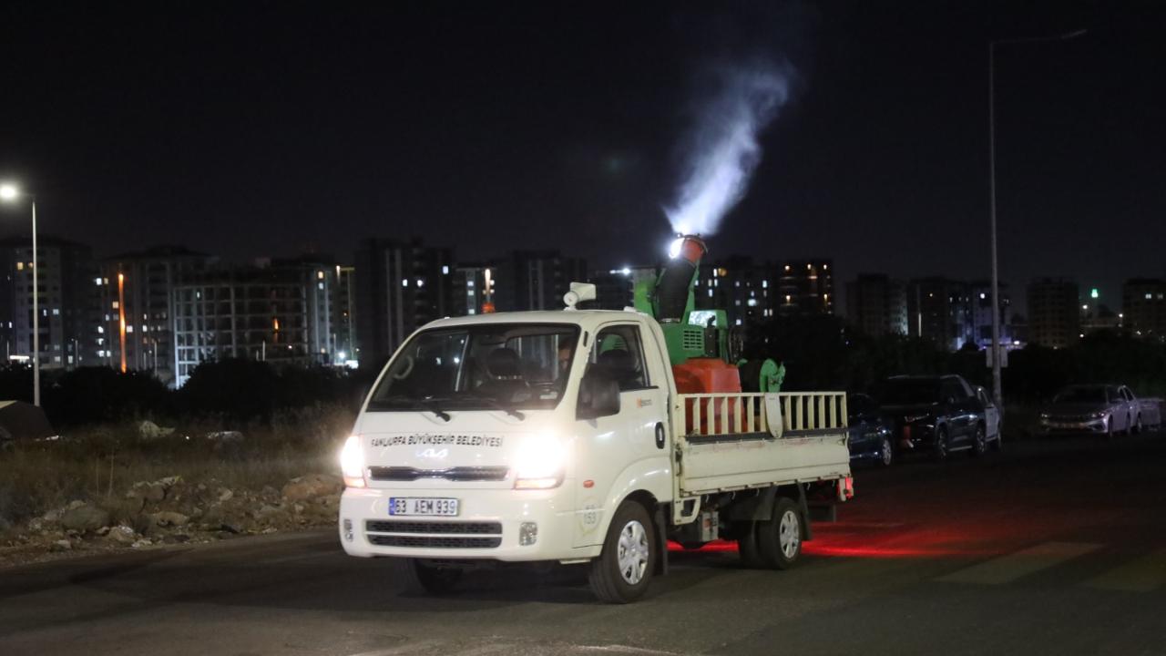 Şanlıurfa'da İlaçlama Seferberliği Ekipler Gece Gündüz Sahada