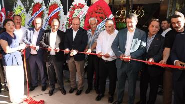 Şanlıurfa'da Model Akıl Eğitim Kurumları'nın Yeni Şubesi Gold Loca Görkemli Bir Törenle Hizmete Açıldı